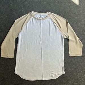 Men’s Express Baseball Shirt Size Medium